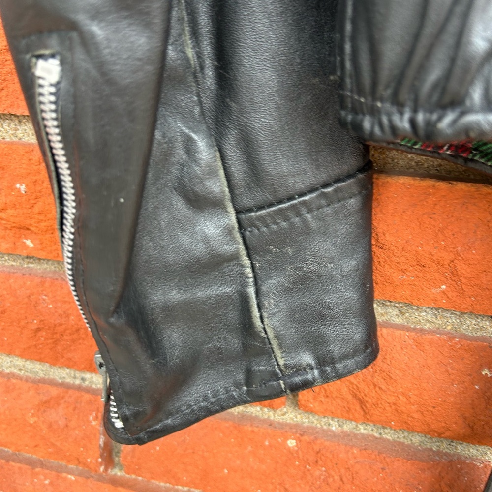 Betty Boop Painted Leather biker jacket - Picture 16 of 16
